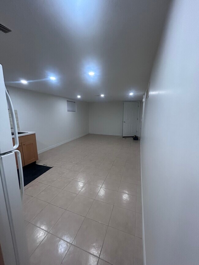 Photo - 41 Cartwright Av