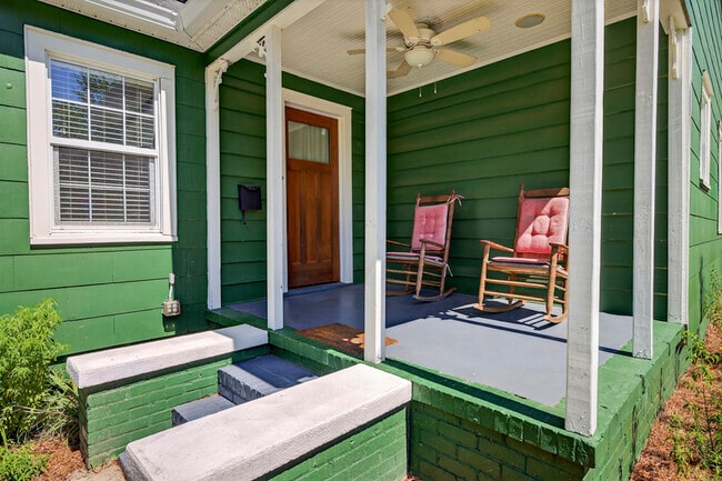 Photo - 712 Shell St