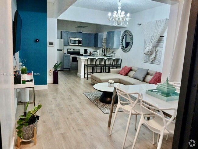 Building Photo - 5504 NW 3rd Ave Unit F Rental