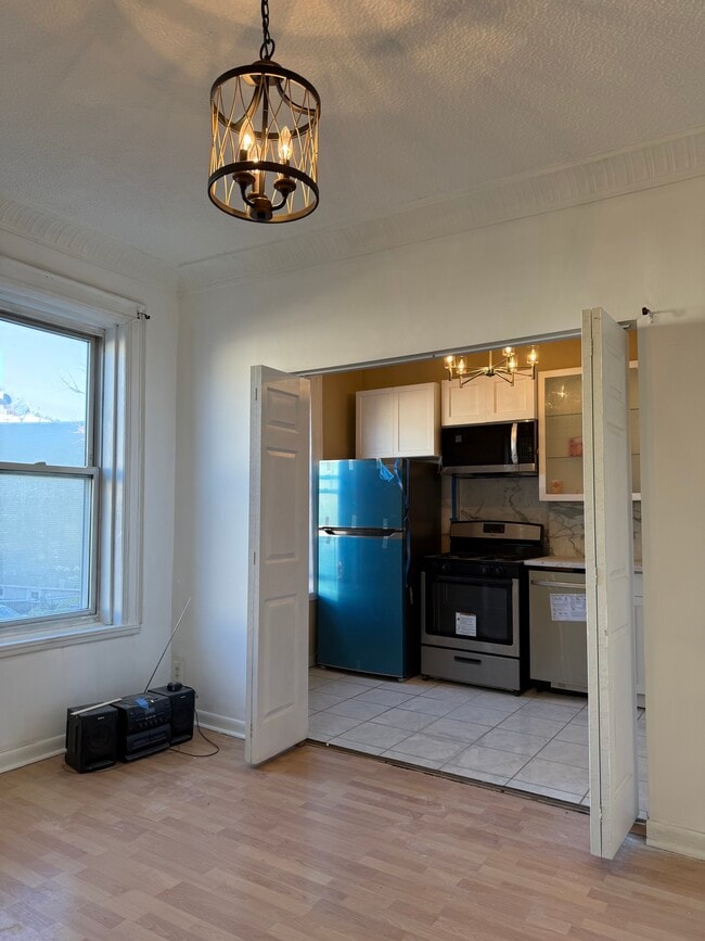 Photo - 7425 65th St Unidad 2nd Floor