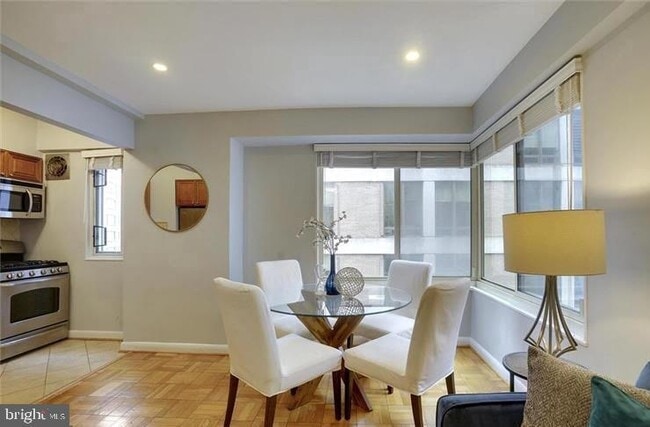Photo - 1727 Massachusetts Ave NW Unidad 316