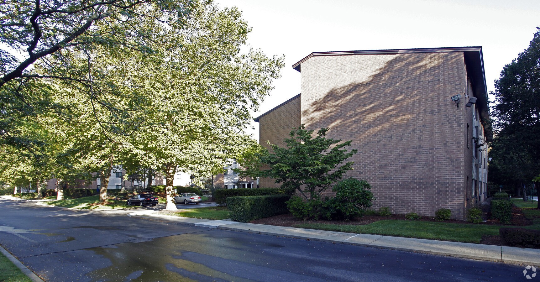 Primary Photo - Indian Run Village