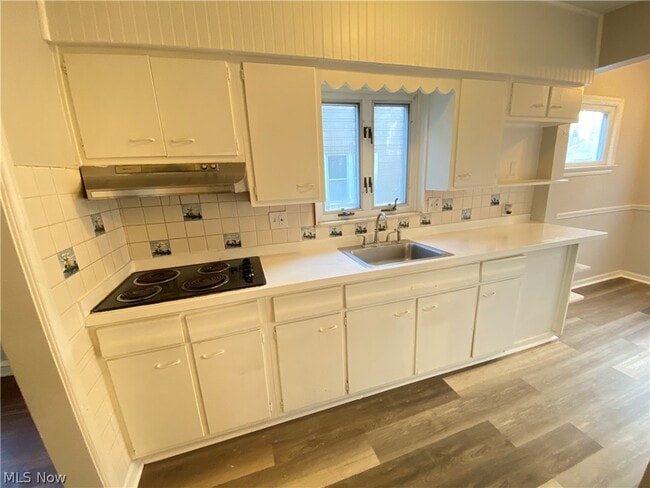 Photo - 1478 Sherbrook Rd Unit Lower