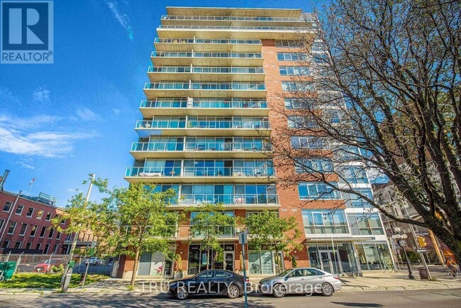 Photo - 180 York St Unit 1003