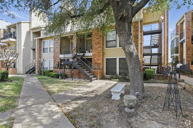 Building Photo - 1513 E Interstate 30 Unit 126 Rental