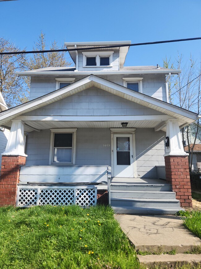 Photo - 1405 8th St NW House