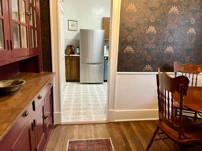 Building Photo - 1720 Harbert Ave