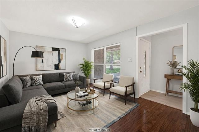 Photo - 819 Kingswood Ave