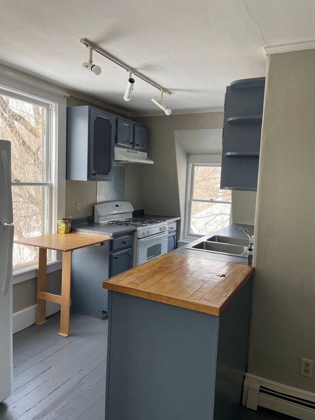 Photo - South Main Street Bethel (102) Unit 3