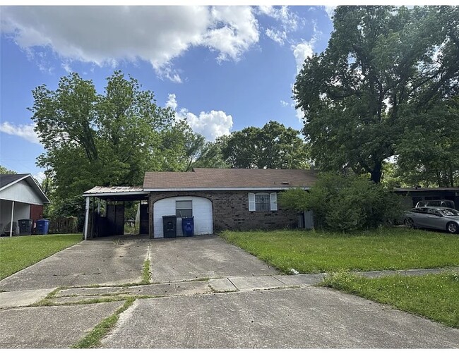 Building Photo - 606 Bringhurst Dr Rental