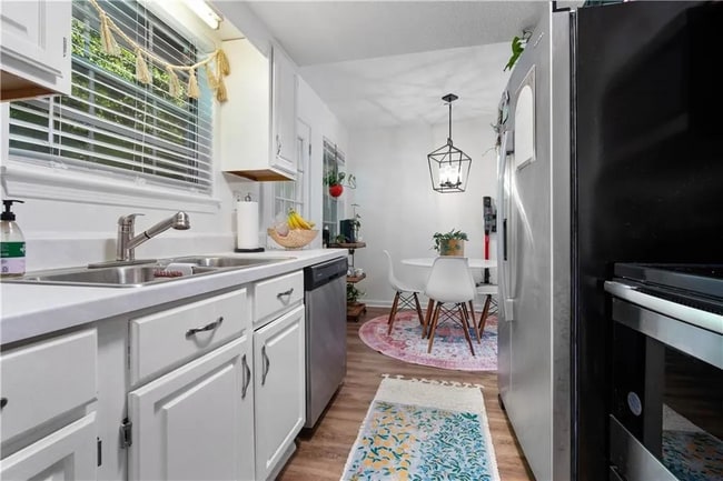 Photo - 128 Du Rhu Dr Unit G