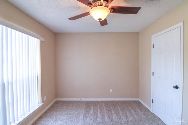 Photo - 7909 Cayenne Way