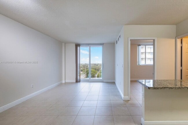 Building Photo - 2350 SW 27th Ave Unit 108 Rental