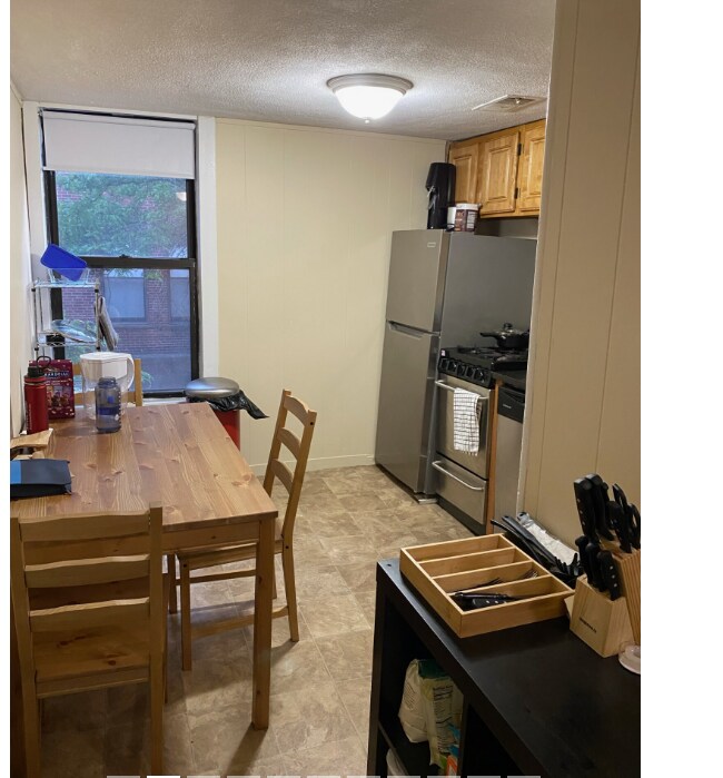 Photo - 238 Cambridge St Unit 4