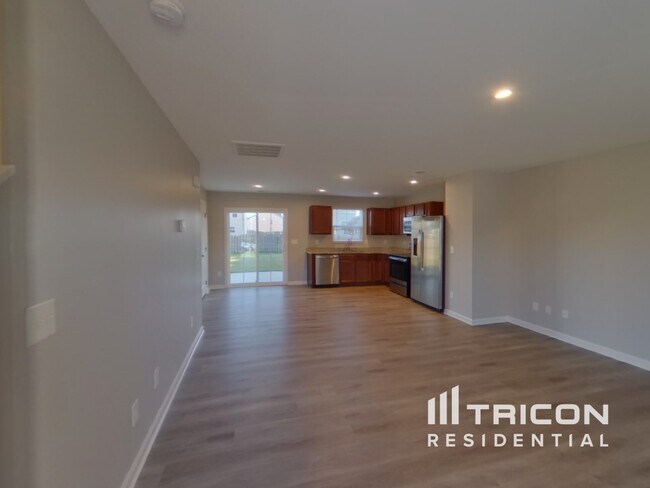 Photo - 213 Council Loop