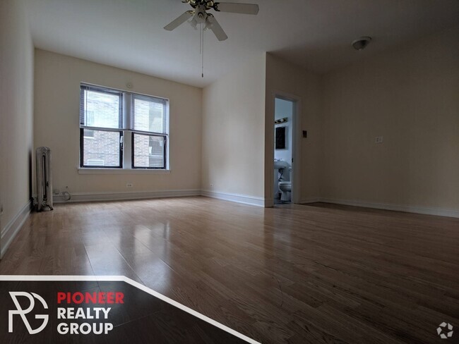 Building Photo - 4847 N Damen Ave Unit 110 Rental