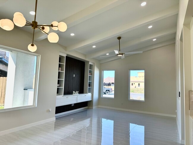 Photo - 6108 Mackenna Dr