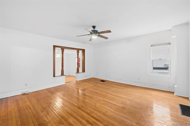 Photo - 15 Robinson St Unit 1