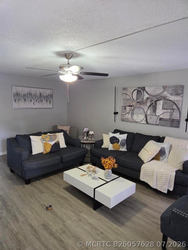 Photo - 5229 SW 40th Ave Unit 41