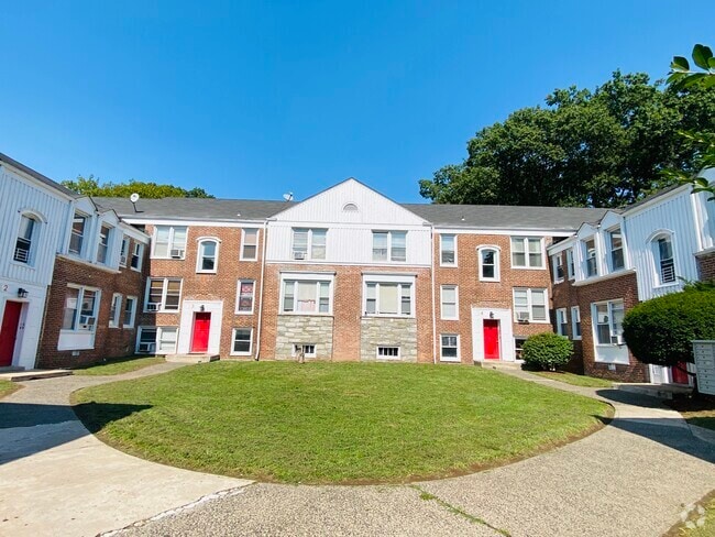 Building Photo - 194 Park Ave Unit 1B1 Rental