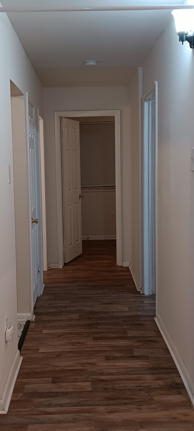 Photo - 225 Station Ave Unidad 1