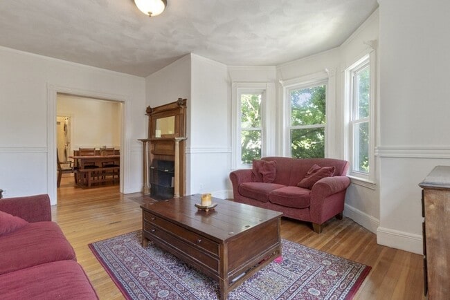 Photo - 1560 Cambridge St Unidad 3