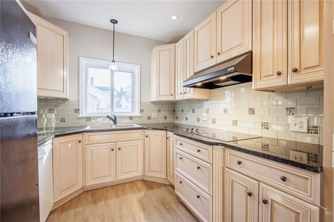 Photo - 1609 Culver Rd