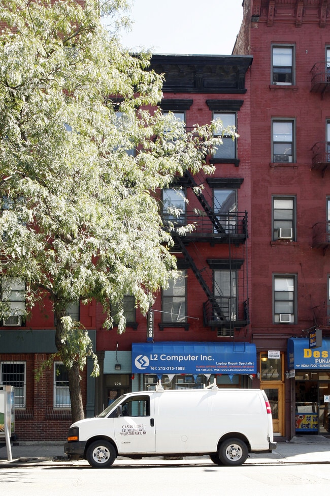 Photo - 726 Tenth Ave