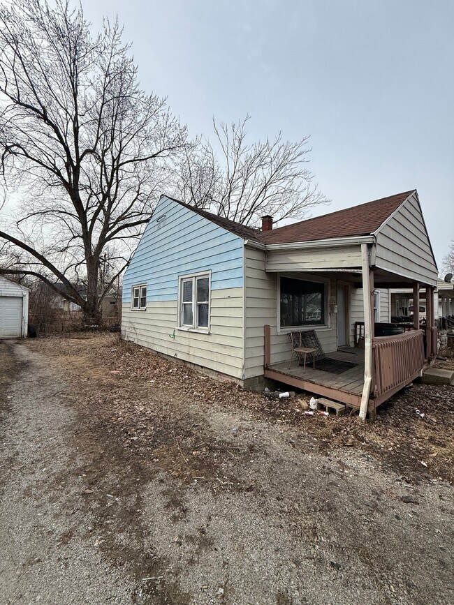 Photo - 1305 E Whitmer St