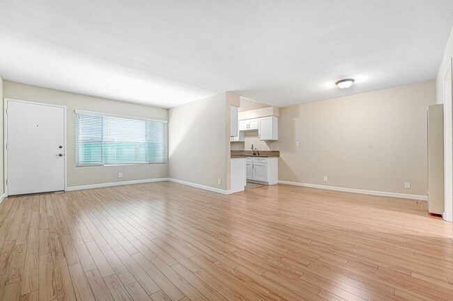 1314 Euclid St Unit 05