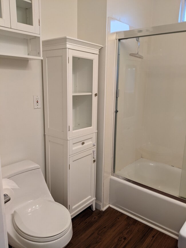 bathroom - 1316 Cedar Street