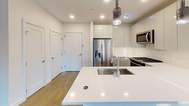Photo - 65 Lewis St Unit 403