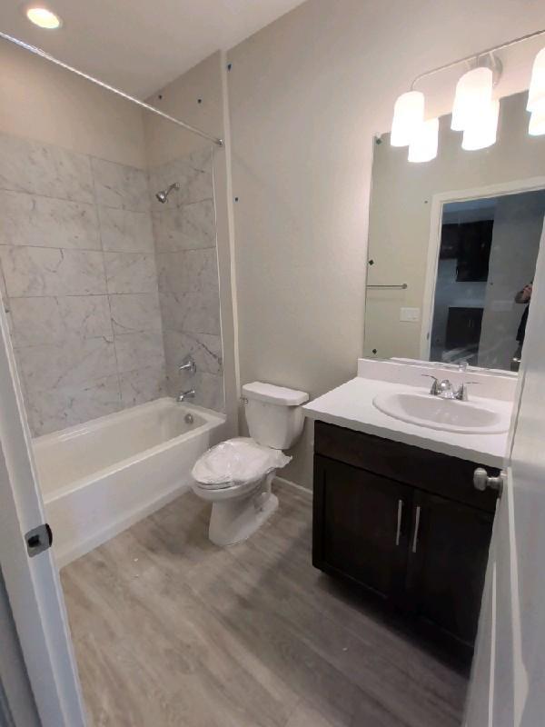 Photo - 760 Garden Pl