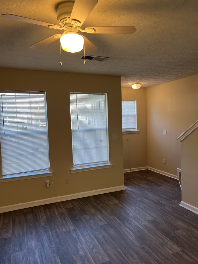 Photo - 5974 Sherwood Trace