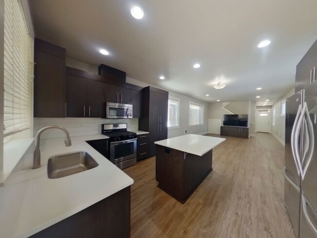 Photo - 335-337 NW 18th St. Unit 337 NW 18th St