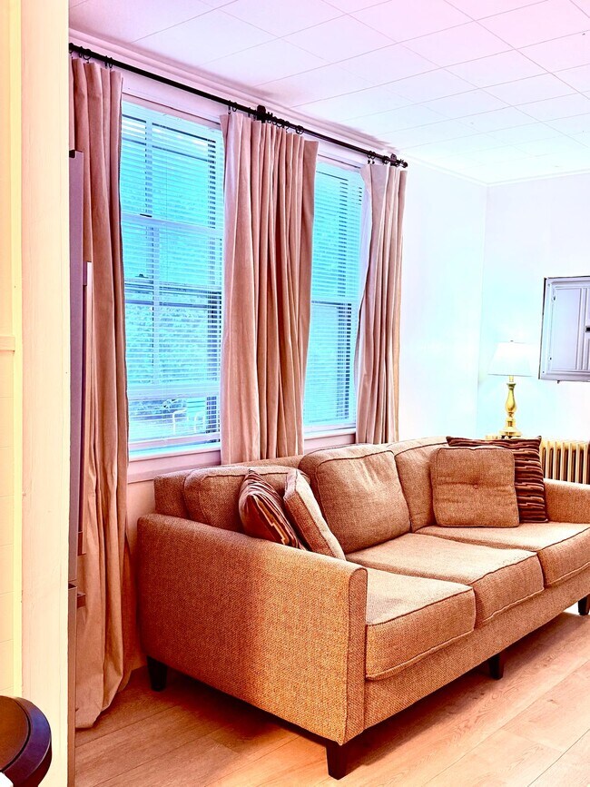 163 Broadway Unit 2