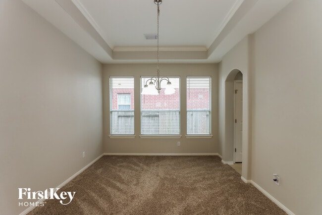 Photo - 3211 Oak Park Ln