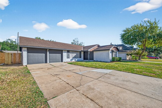 Photo - 9011 Landsdowne Dr