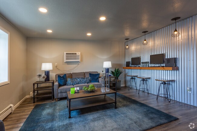 Leasing Office