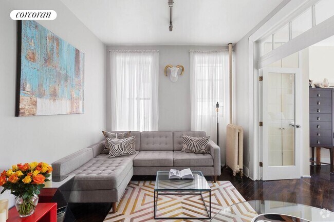 Building Photo - 254 W 25th St Rental
