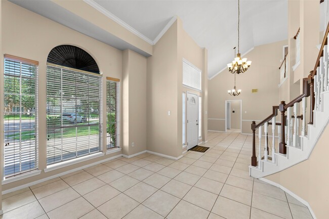 Photo - 1723 Monvale Ln