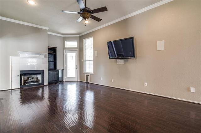 Photo - 1214 Sandhurst Ct