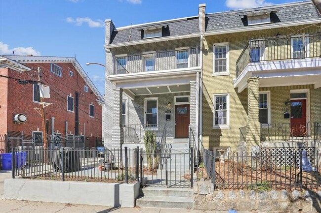 Building Photo - 1108 Orren St NE Rental