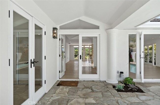 Photo - 978 Sandcastle Dr