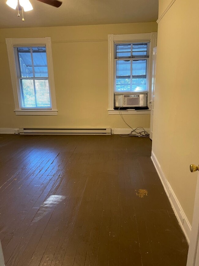 Photo - Large 3 bdrm/1 bath Home Within Walking Distance to VCU!