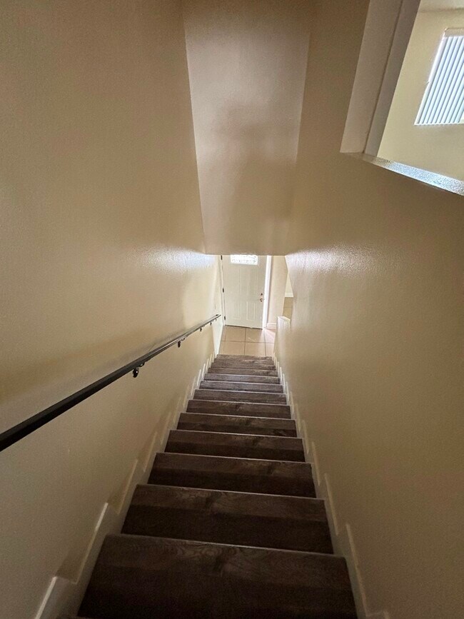 Photo - 7710 S Hoover St