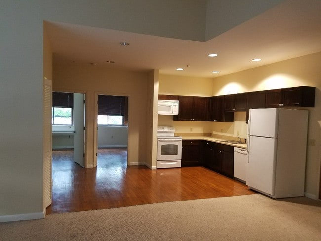 Photo - Keith Hilltop Terrace 55+ Living