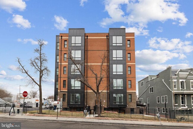 Building Photo - 3517 14th St NW Rental