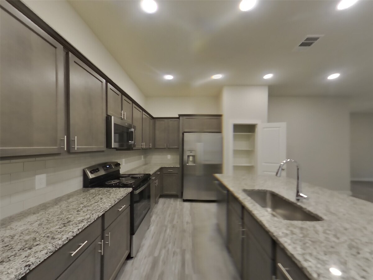 Photo - 9835 Willow Creek Commerce Dr Unit 610