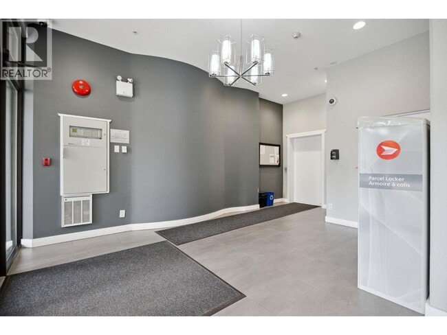 Photo - 997 W 22nd Ave Unité 305